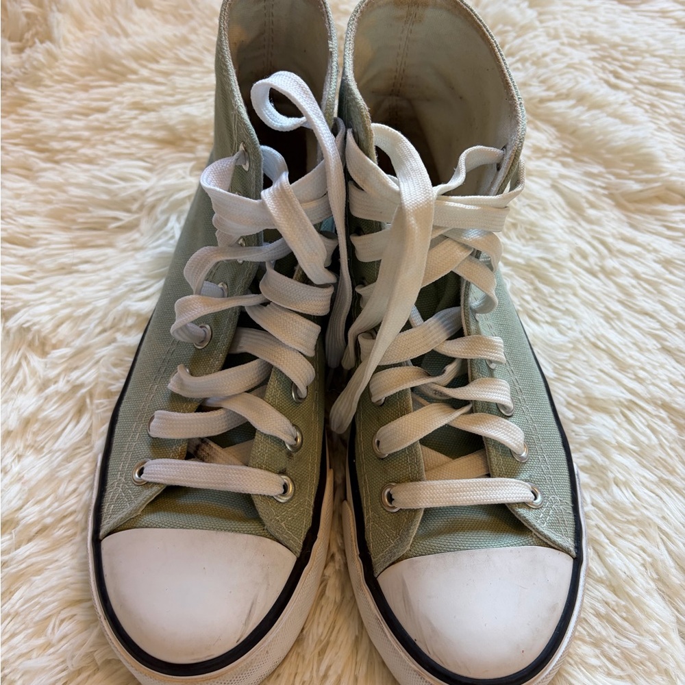 Mint Green High-Top “Converse” Ladies Size 6